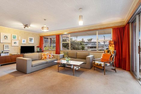 Photo of property in 22 Park Rise, Campbells Bay, Auckland, 0630