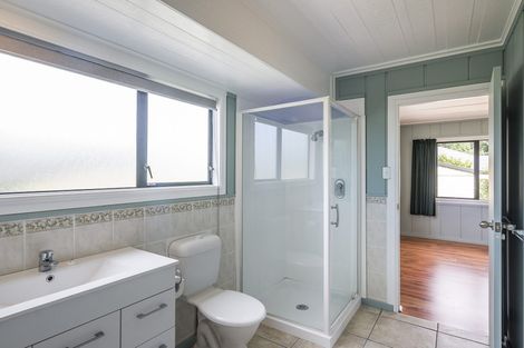 Photo of property in 34 Campion Road, Waikanae Beach, Waikanae, 5036