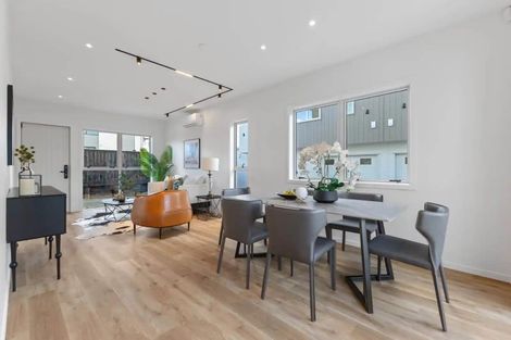 Photo of property in 20 Barrie Avenue, Papatoetoe, Auckland, 2025