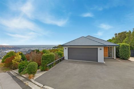 Photo of property in 3a Plains View, Mount Pleasant, Christchurch, 8081
