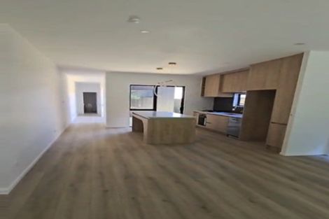 Photo of property in 33a Burberry Road, Karaka, Papakura, 2578