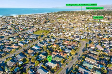 Photo of property in 61 Pegasus Avenue, North New Brighton, Christchurch, 8083