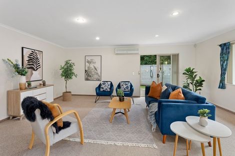 Photo of property in 5 Fairway Oaks Drive, Waikanae Beach, Waikanae, 5036