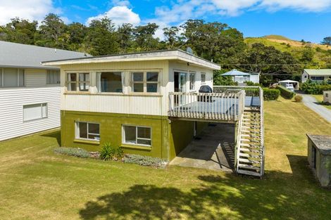 Photo of property in 233 Oakura Road, Oakura, Hikurangi, 0184