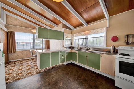 Photo of property in 3 Reid Avenue, Hawera, 4610