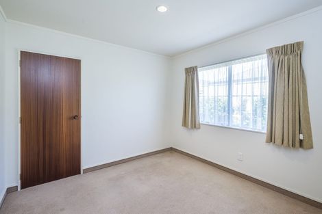 Photo of property in 18 Tararua Street, Paraparaumu, 5032