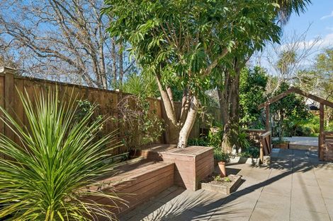 Photo of property in 5 Allenby Avenue, Devonport, Auckland, 0624