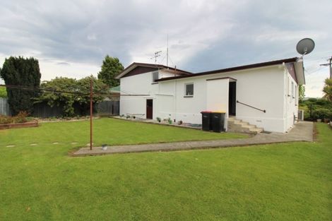 Photo of property in 17 Grange Street, Winton, 9720