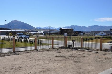 Photo of property in 1 Sorrel Street, Albert Town, Wanaka, 9305