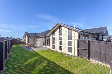 Photo of property in 28 Euphrasie Drive, Aidanfield, Christchurch, 8025