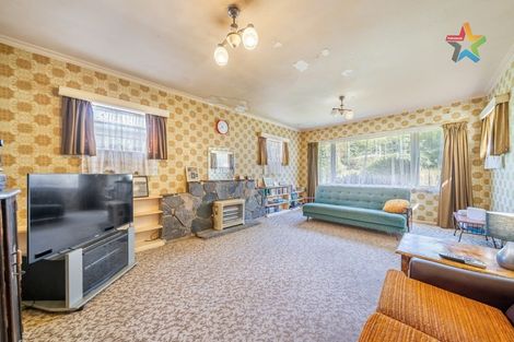 Photo of property in 20 Golf Road, Manor Park, Lower Hutt, 5019