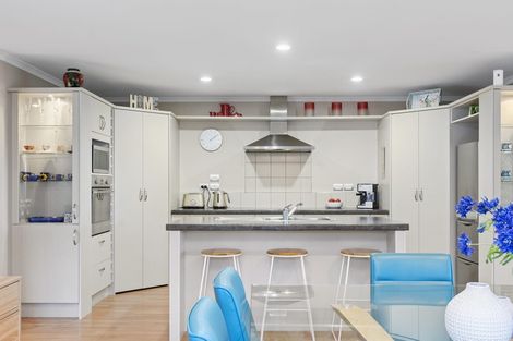 Photo of property in 2 Flight Valley Way, Welcome Bay, Tauranga, 3175