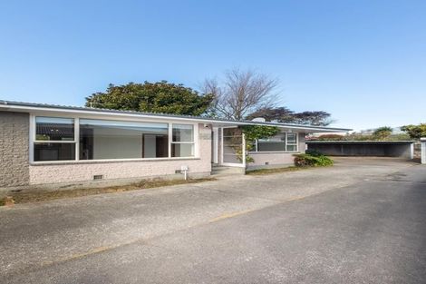 Photo of property in 2/42 Aylmer Street, Somerfield, Christchurch, 8024