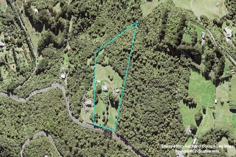 Photo of property in 15 Te Henga Road, Waitakere, Henderson, 0781