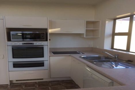 Photo of property in 144d Karori Road, Karori, Wellington, 6012