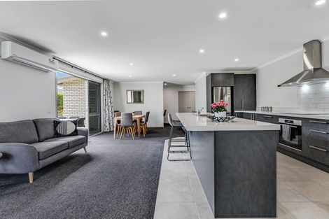 Photo of property in 7 Whanau Avenue, Baverstock, Hamilton, 3200