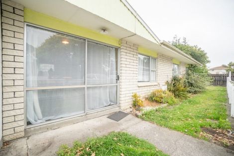 Photo of property in 3 Seddon Street, Takaro, Palmerston North, 4412