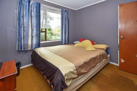 Photo of property in 15 Trounson Avenue, Clendon Park, Auckland, 2103