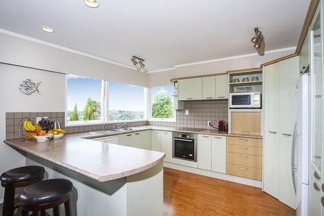 Photo of property in 22 Grenada Avenue, Forrest Hill, Auckland, 0620