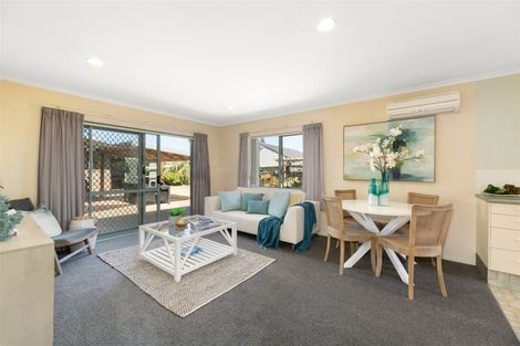 Photo of property in 12 Karia Grove, Papamoa Beach, Papamoa, 3118