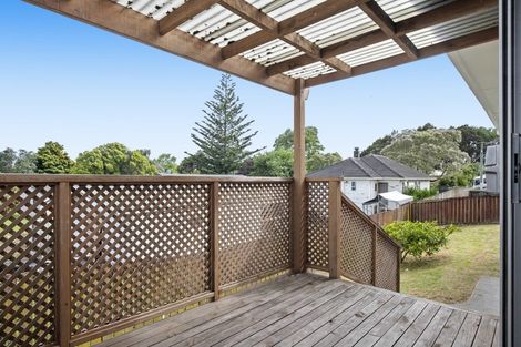 Photo of property in 1 Churchill Street, Pukekohe, 2120