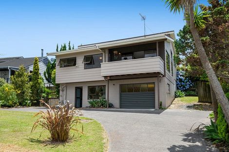 Photo of property in 61 Polkinghorne Drive, Manly, Whangaparaoa, 0930