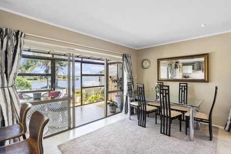 Photo of property in 2/22 Bramley Drive, Farm Cove, Auckland, 2012