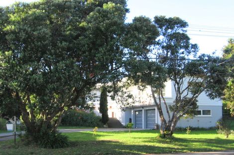 Photo of property in 33 Te Moana Road, Waikanae Beach, Waikanae, 5036