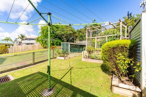 Photo of property in 16 Cobham Avenue, Dargaville, 0310