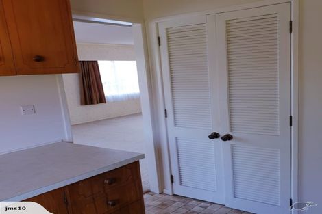 Photo of property in 2/87 Cook Street, Howick, Auckland, 2014