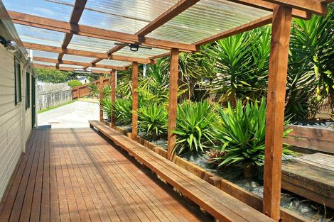 Photo of property in 14 Redwing Street, Browns Bay, Auckland, 0630