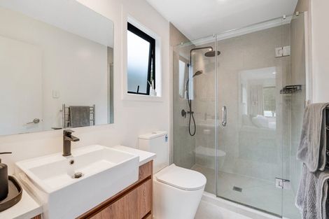 Photo of property in 35a St James Avenue, Helensville, 0800