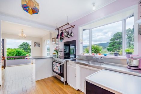 Photo of property in 72 Raumati Road, Raumati Beach, Paraparaumu, 5032