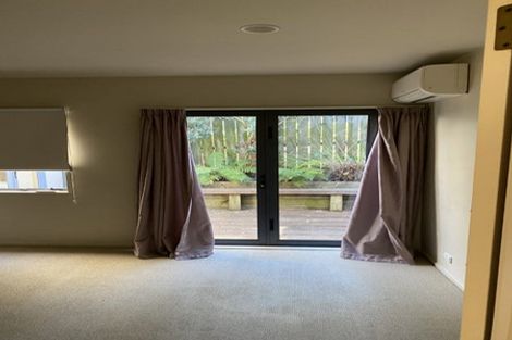 Photo of property in 2/18 Teal Crescent, Beach Haven, Auckland, 0626