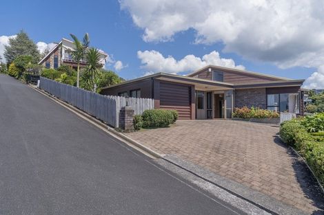 Photo of property in 14 Pine Grove, Tairua, 3508