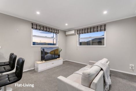 Photo of property in 4 Cupples Street, Papamoa Beach, Papamoa, 3118