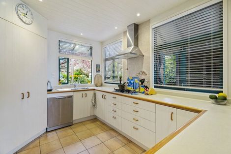 Photo of property in 6 Joydon Place, Stanmore Bay, Whangaparaoa, 0932