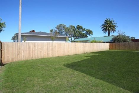 Photo of property in 7 Ronald Avenue, Glenbrook, Waiuku, 2681