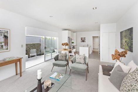 Photo of property in 32f Champion Street, Edgeware, Christchurch, 8013