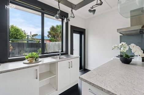 Photo of property in 76 Fingall Street, South Dunedin, Dunedin, 9012