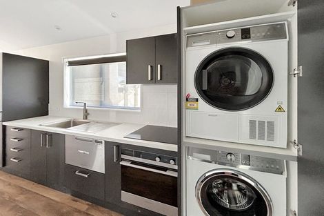 Photo of property in 63 Tiro Tiro Road, Levin, 5510