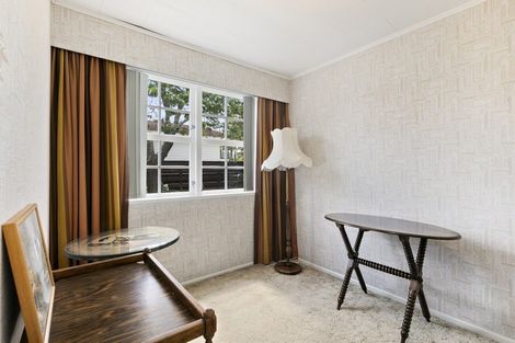 Photo of property in 19 Waddington Drive, Naenae, Lower Hutt, 5011