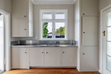 Photo of property in 103 Vogel Street, Roslyn, Palmerston North, 4414