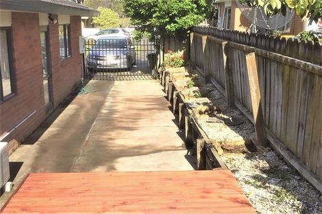 Photo of property in 22 Greenberry Drive, Ranui, Auckland, 0612