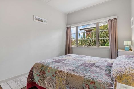 Photo of property in 48 Pine Avenue, New Brighton, Christchurch, 8061