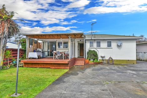 Photo of property in 9 Resolute Way, Papakura, 2110