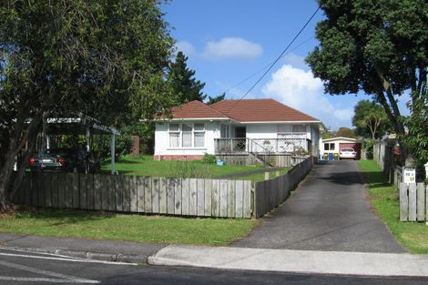 Photo of property in 12 Daytona Road, Henderson, Auckland, 0610