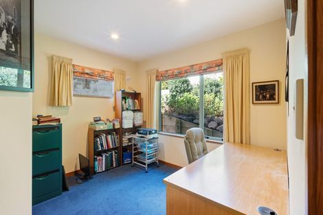 Photo of property in 190 Cannon Hill Crescent, Mount Pleasant, Christchurch, 8081