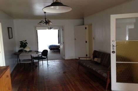 Photo of property in 1 Littler Place, Hamilton East, Hamilton, 3216