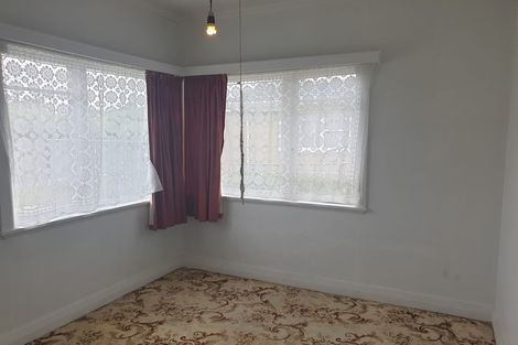 Photo of property in 16 Vine Street, Mangere East, Auckland, 2024